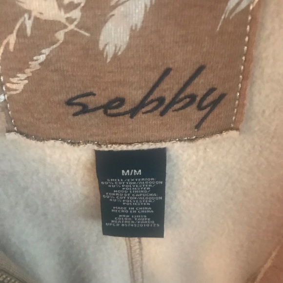 Woman’s Sebby Coat - Picture 3 of 4